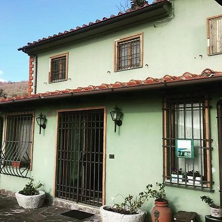 Гостевой дом Casetta Verde Vaiano  Экстерьер фото